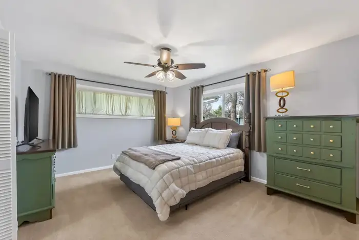 Primary bedroom at Rising Star Ranch with a queen bed